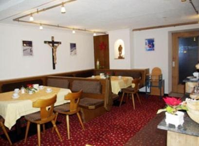 Alpenhof Pension-Garni Nauders Esterno foto