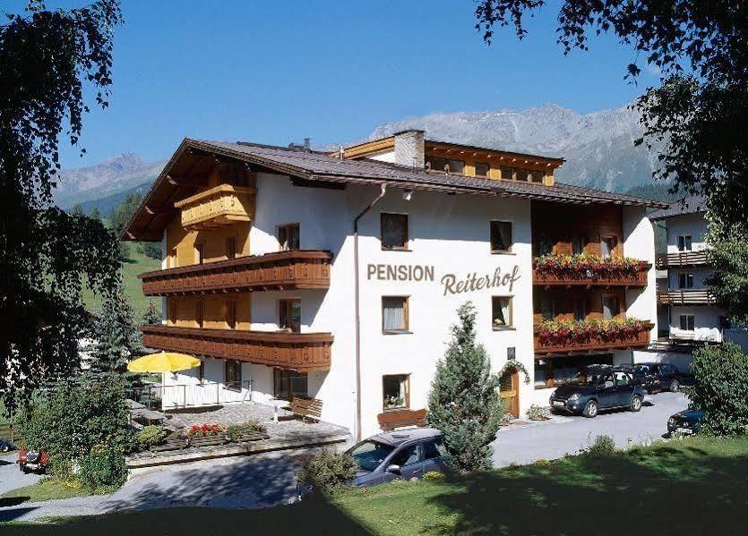 Alpenhof Pension-Garni Nauders Esterno foto